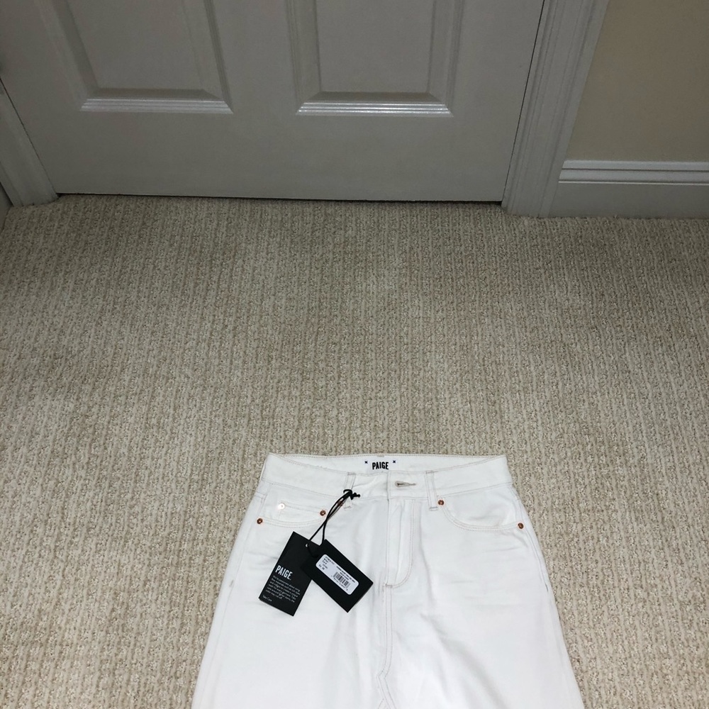Raw hem mini skirt.